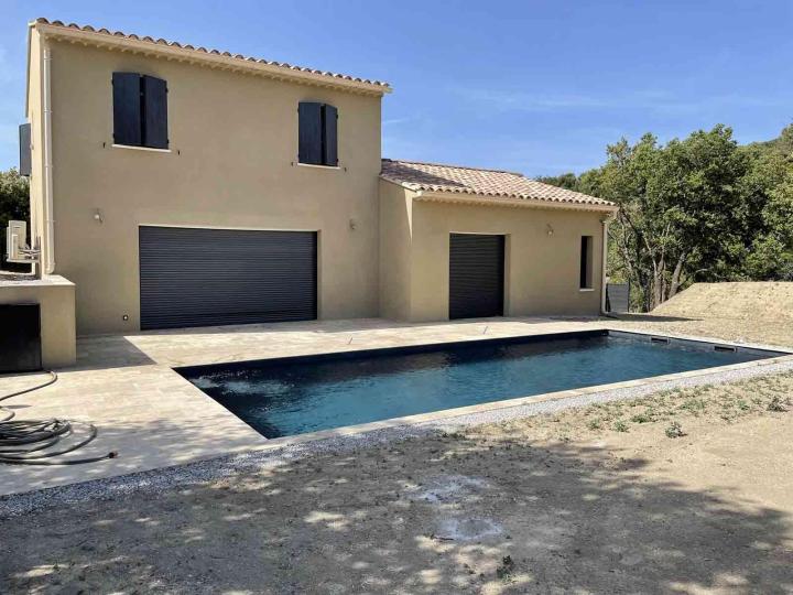 Portes de garage sur mesure Vaucluse